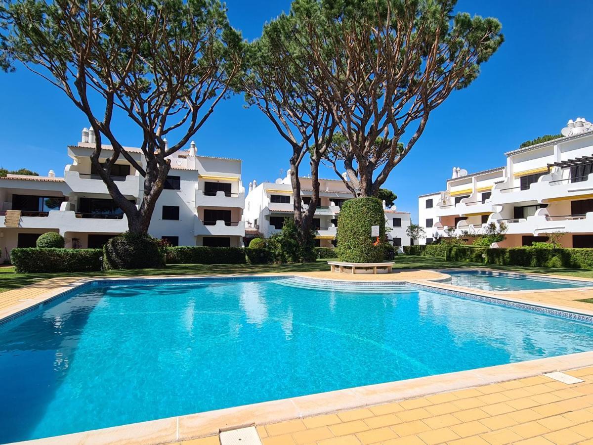 Apartamento Solar Dos Pinheiros Apartment กัวเตย์รา ภายนอก รูปภาพ