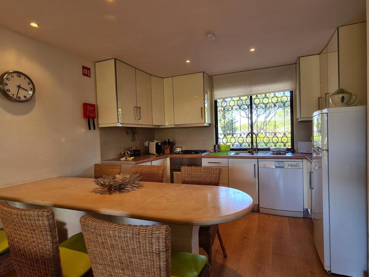 Apartamento Solar Dos Pinheiros Apartment กัวเตย์รา ภายนอก รูปภาพ