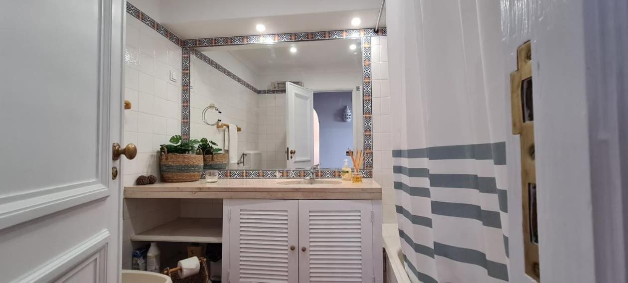 Apartamento Solar Dos Pinheiros Apartment กัวเตย์รา ภายนอก รูปภาพ