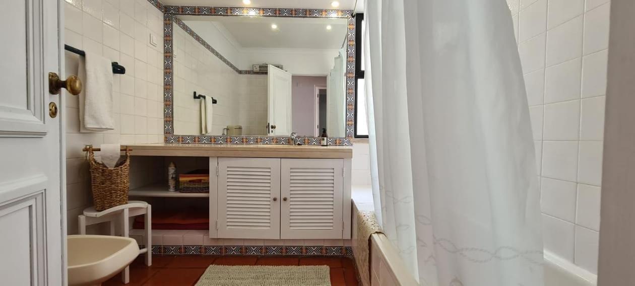 Apartamento Solar Dos Pinheiros Apartment กัวเตย์รา ภายนอก รูปภาพ