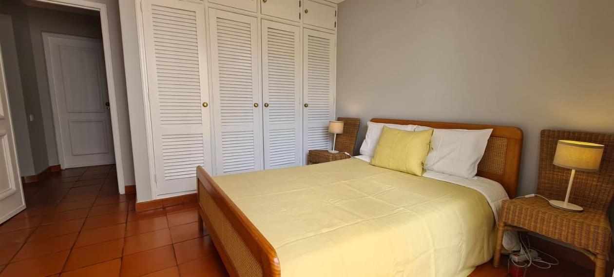 Apartamento Solar Dos Pinheiros Apartment กัวเตย์รา ภายนอก รูปภาพ
